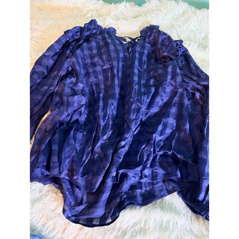 vineyard vines navy plaid ruffle peasant blouse Sz S Silk/rayon